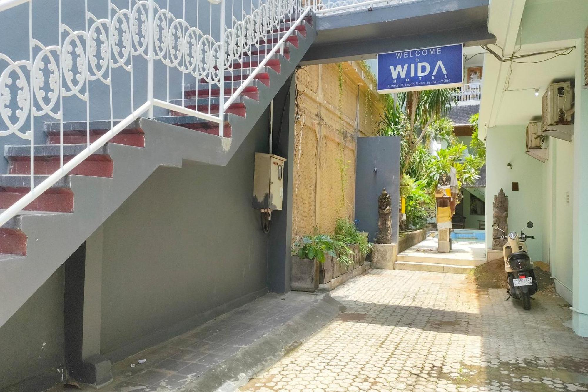 Wida Hotel Legian Exterior foto