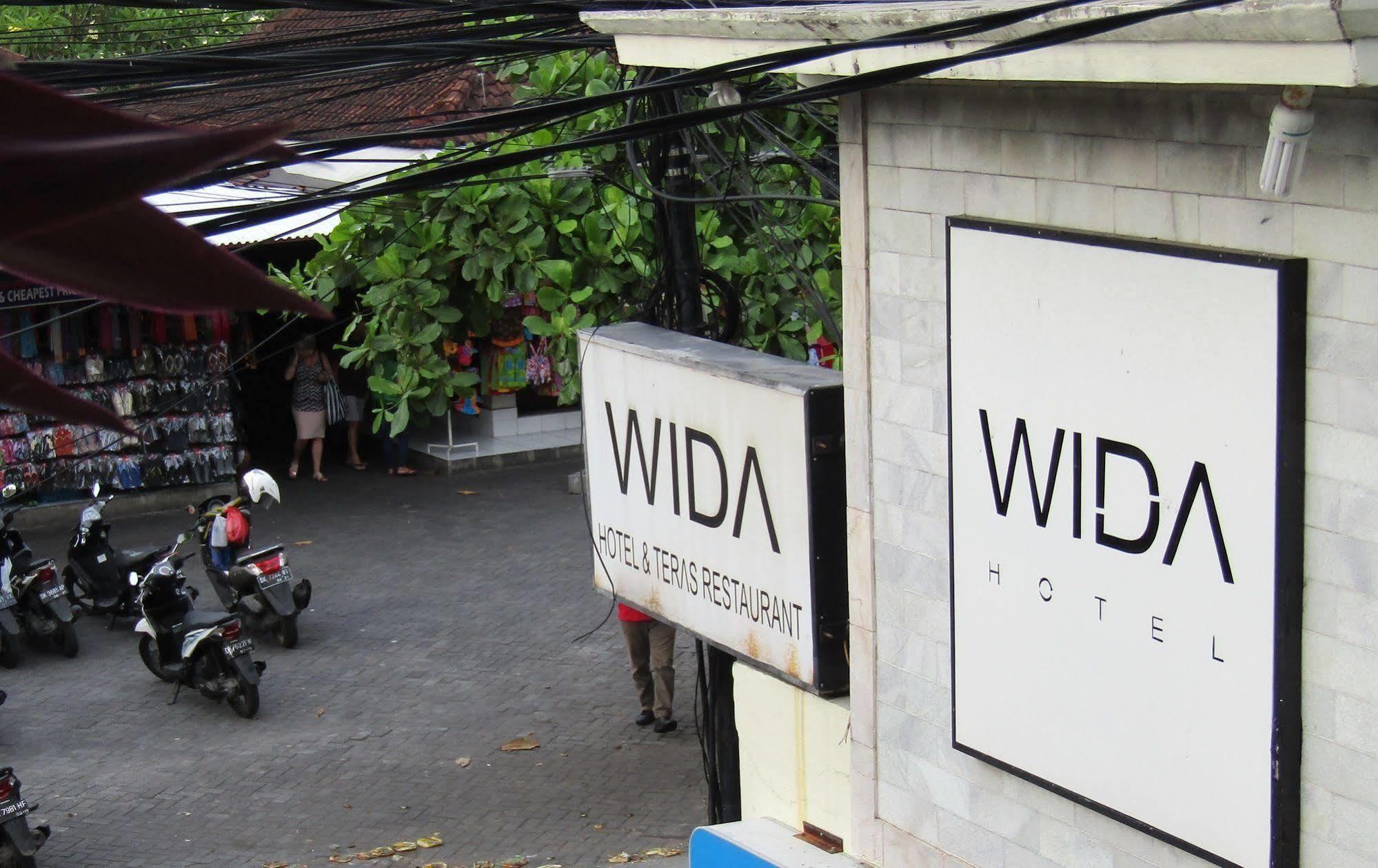 Wida Hotel Legian Exterior foto